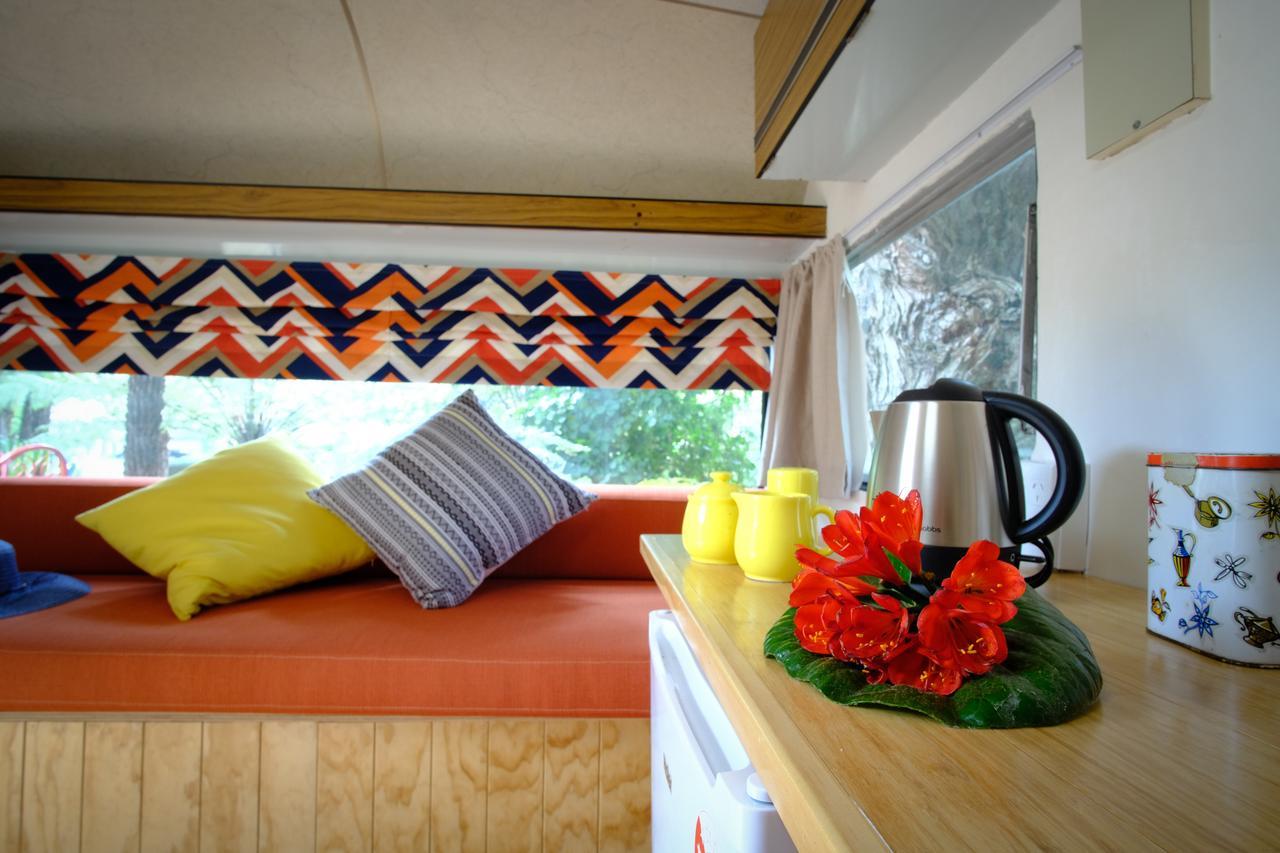 Wai-Knot Accommodation Onetangi Exterior photo